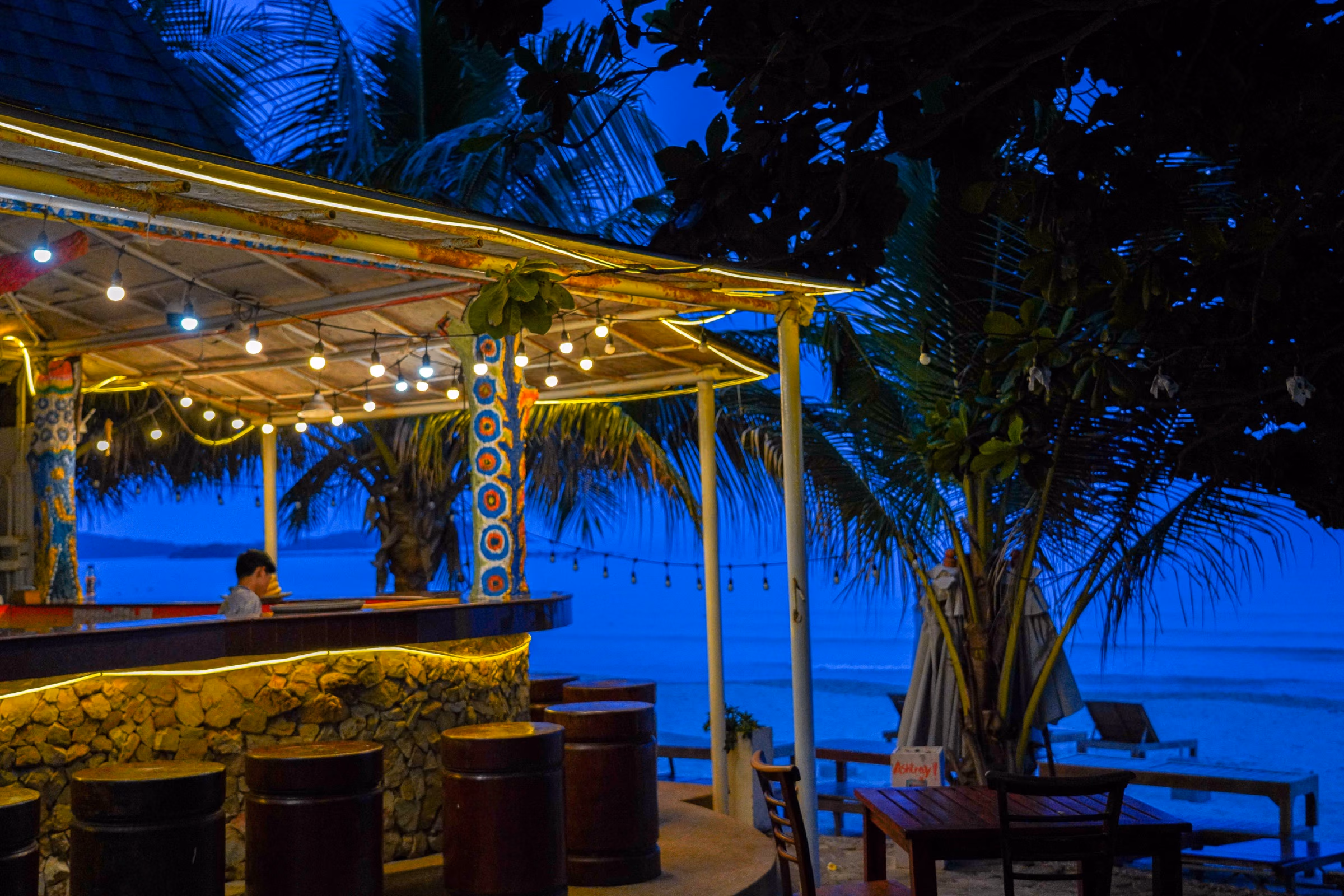Beachfront Bar at Chaweng Buri Resort